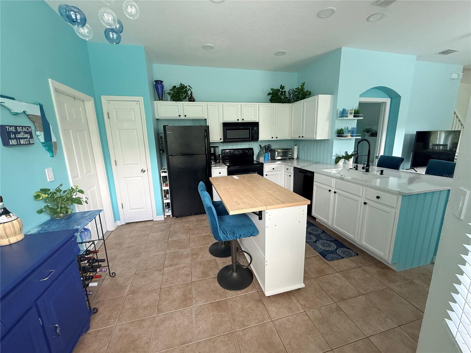 6237 Duck Key Ct Property Photo 3