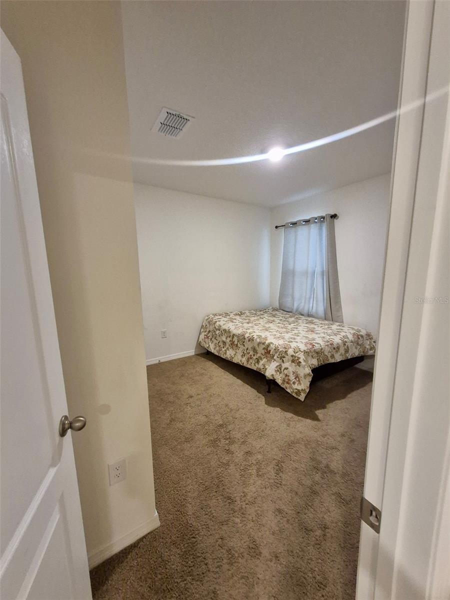 751 Grove St Property Photo 15
