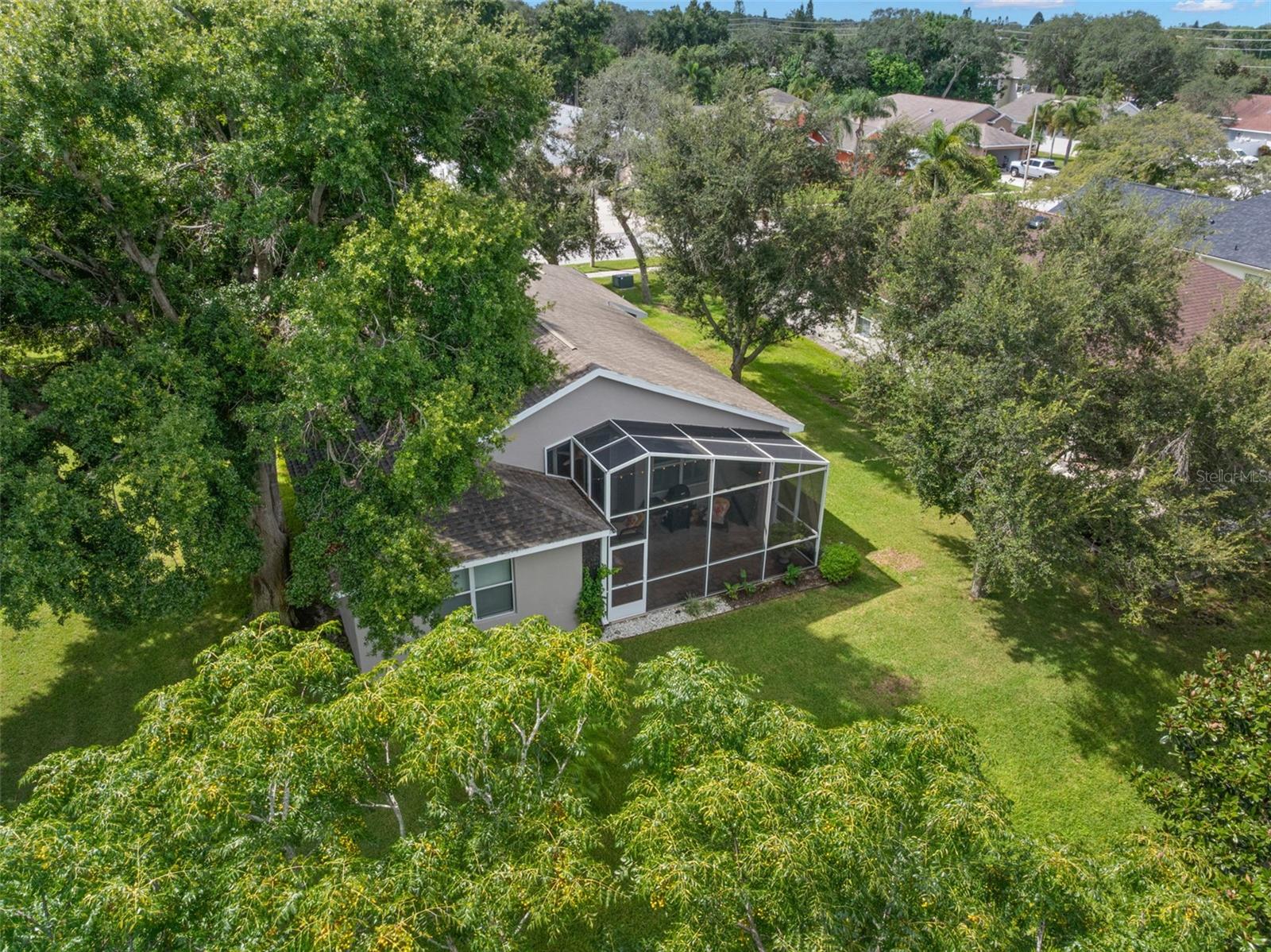 1527 River Ct Property Photo 36