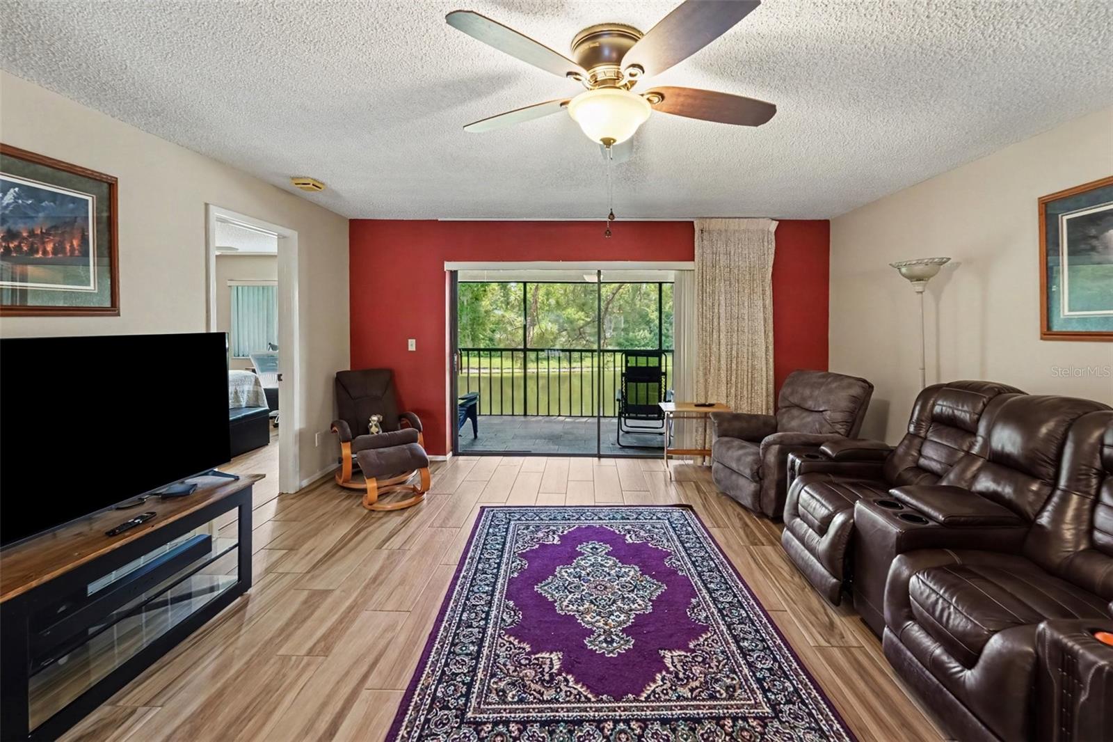 2525 Royal Pines Cir #26h Property Photo 8