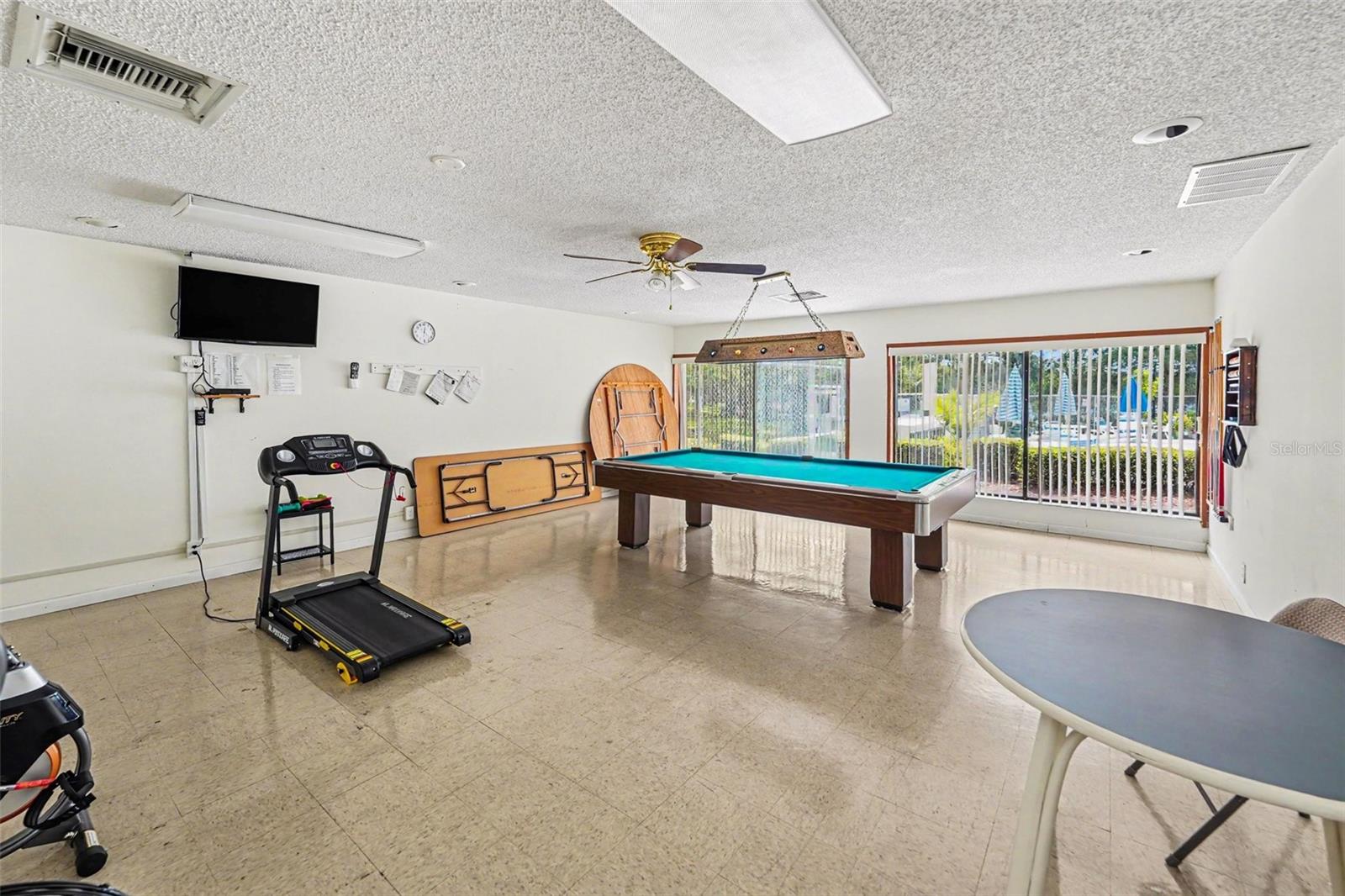 2525 Royal Pines Cir #26h Property Photo 28
