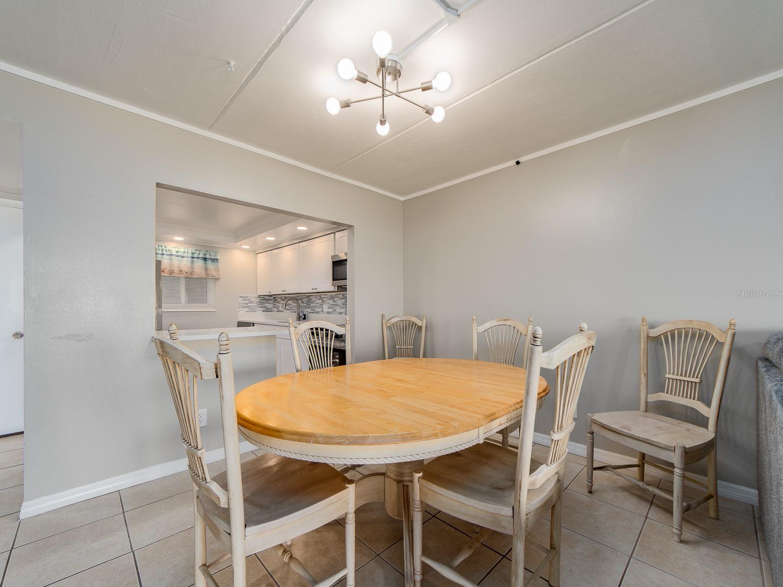 868 Bayway Blvd #208 Property Photo 8