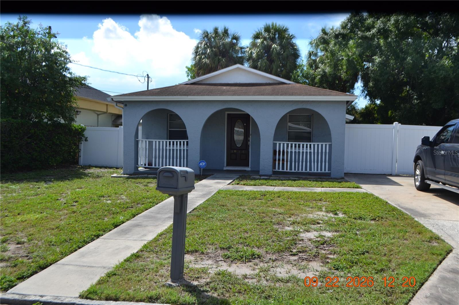 1914 W LA SALLE ST Property Photo 1