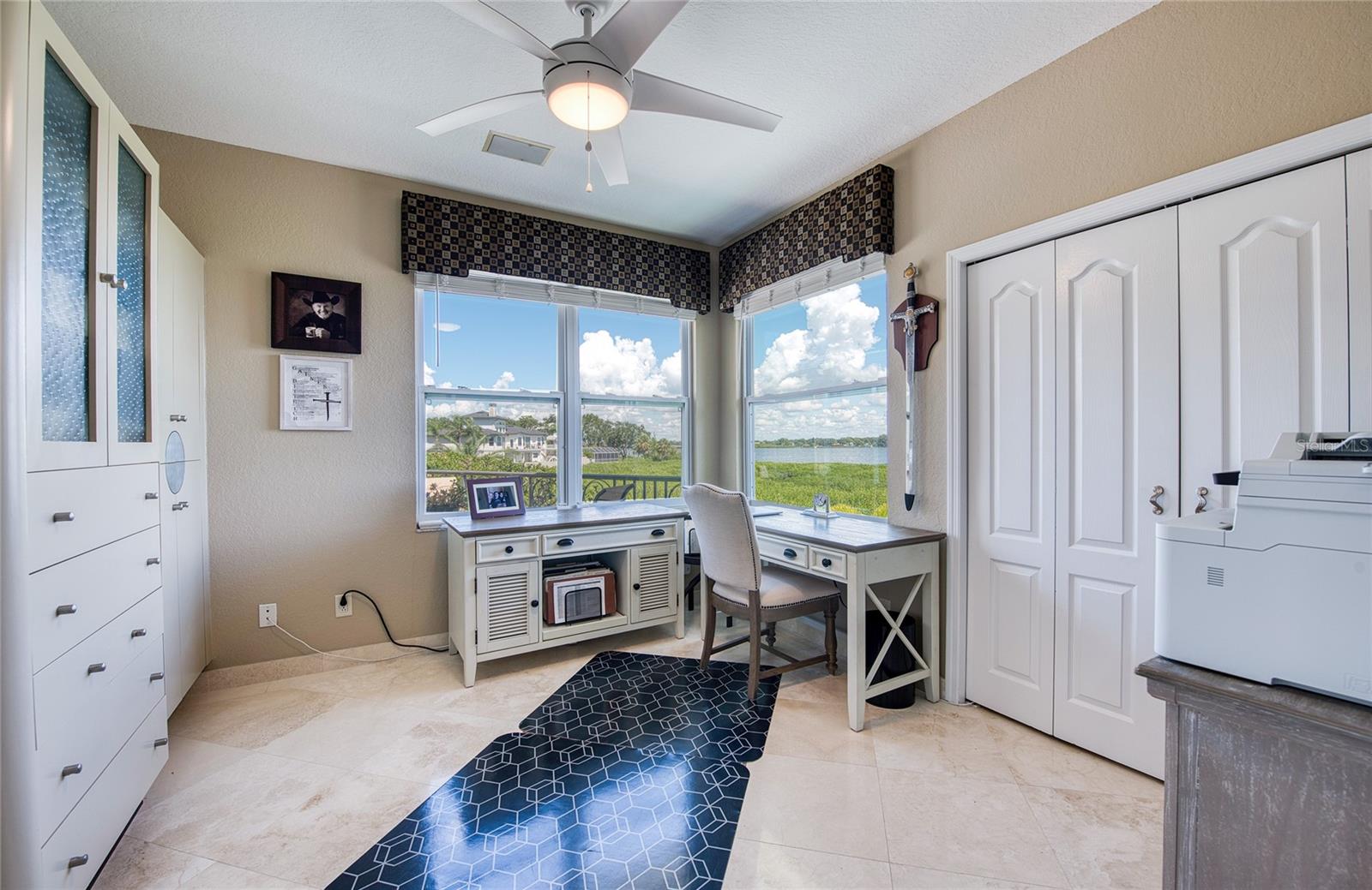 103 Royal Ct Property Photo 60
