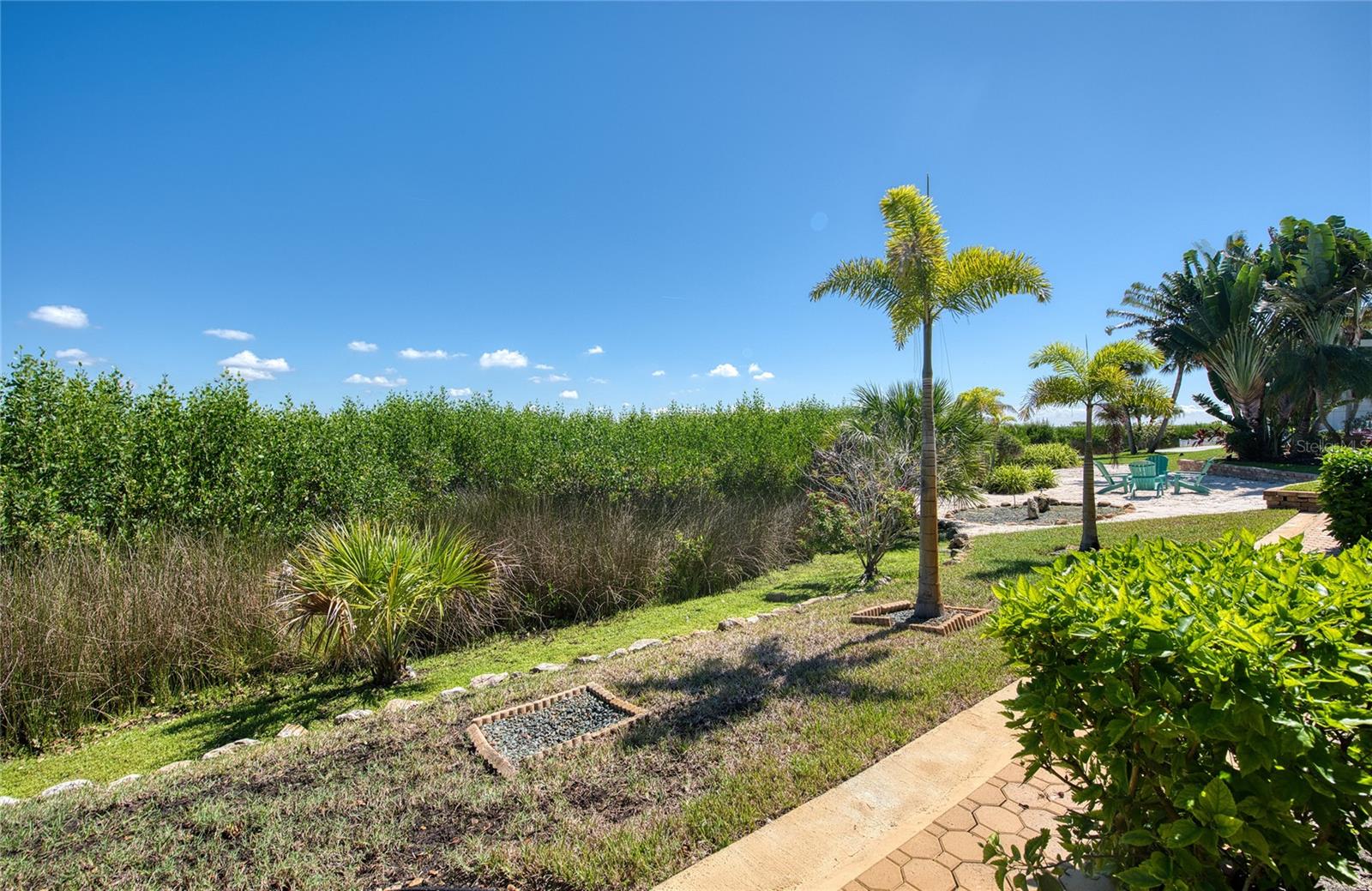 103 Royal Ct Property Photo 83