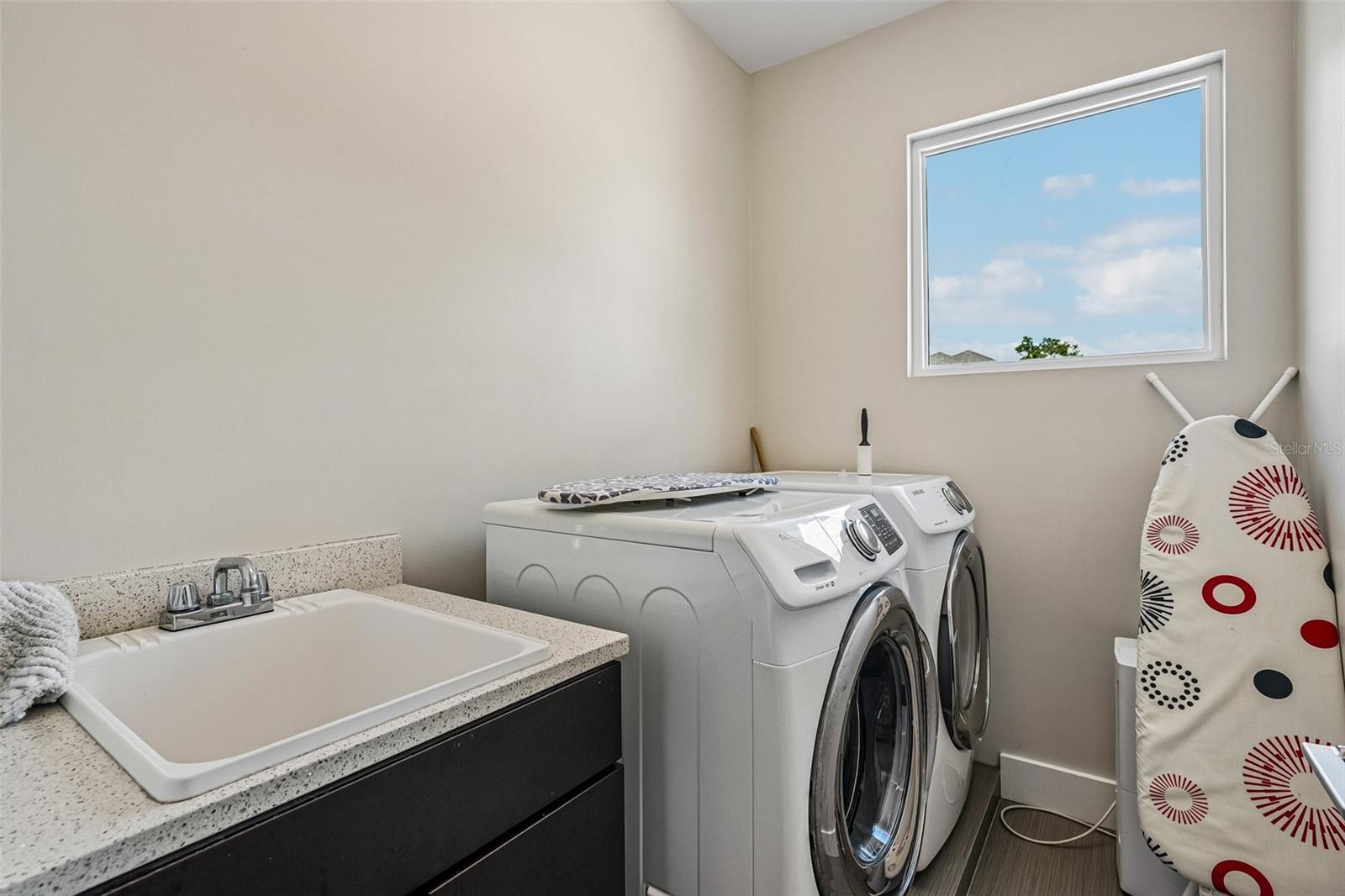 2706 W Trilby Ave Property Photo 54