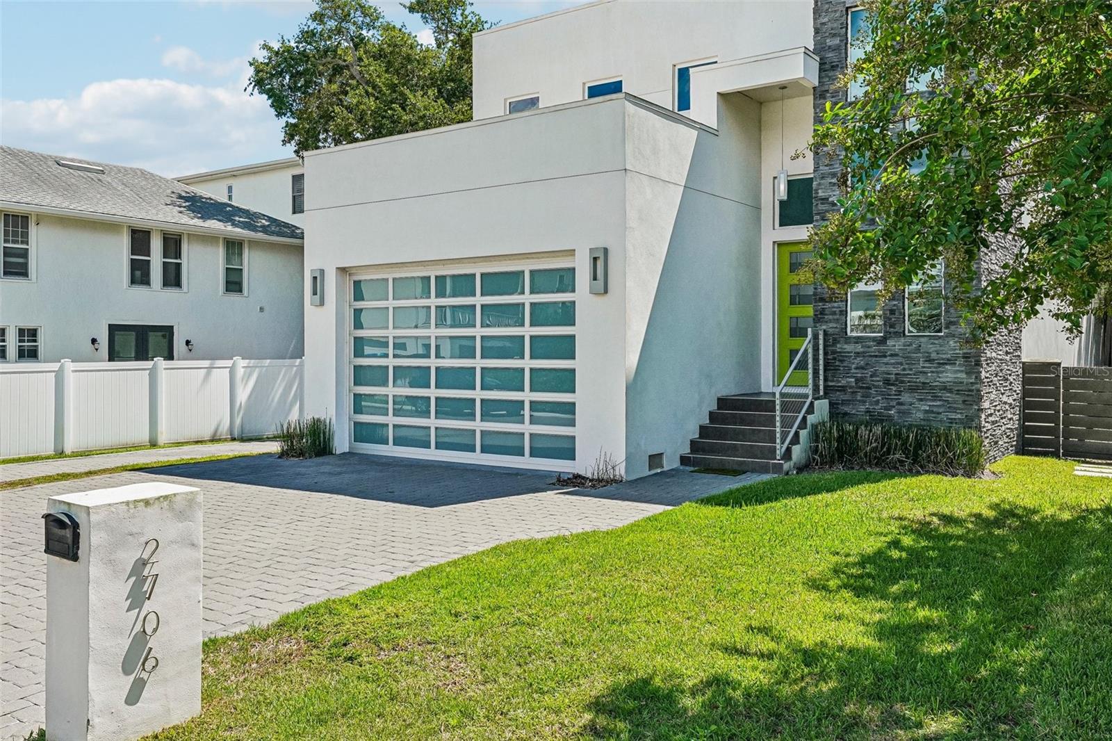 2706 W Trilby Ave Property Photo 67