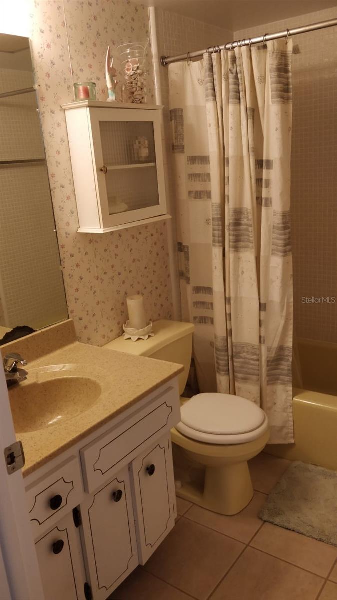 1845 S Highland Ave #3-9 Property Photo 9