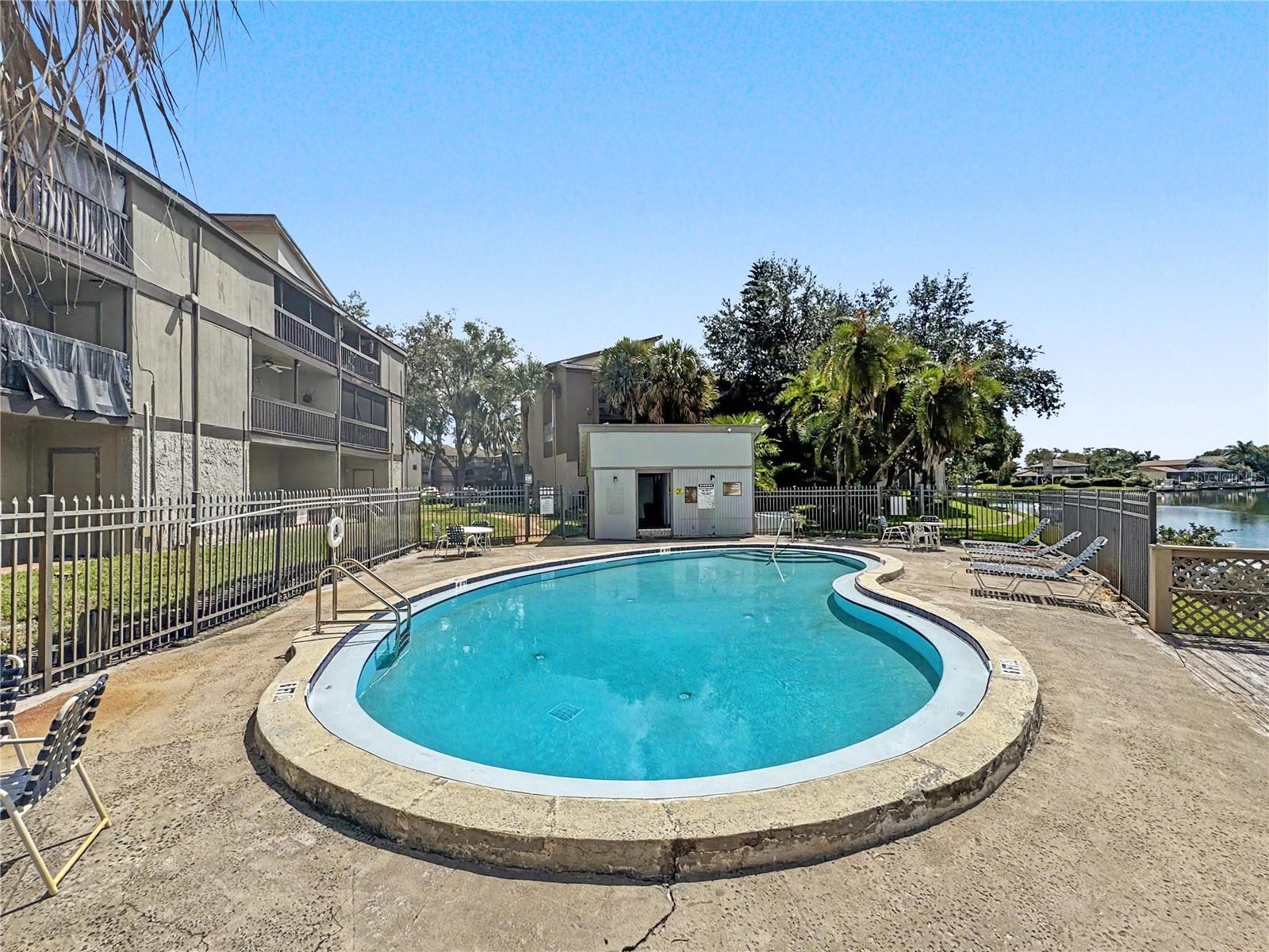 6328 Newtown Cir #b4 Property Photo 3