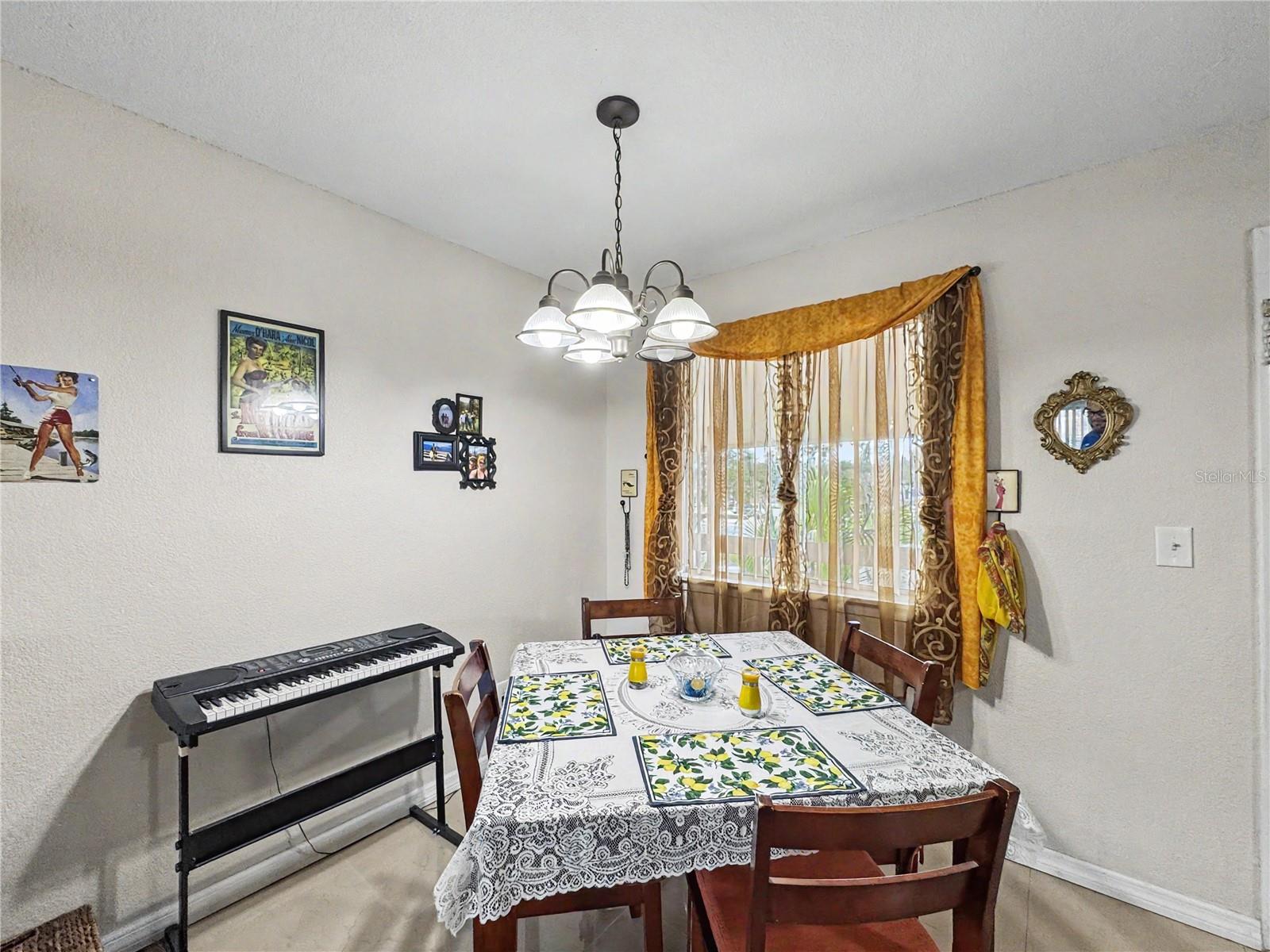 6328 Newtown Cir #b4 Property Photo 7