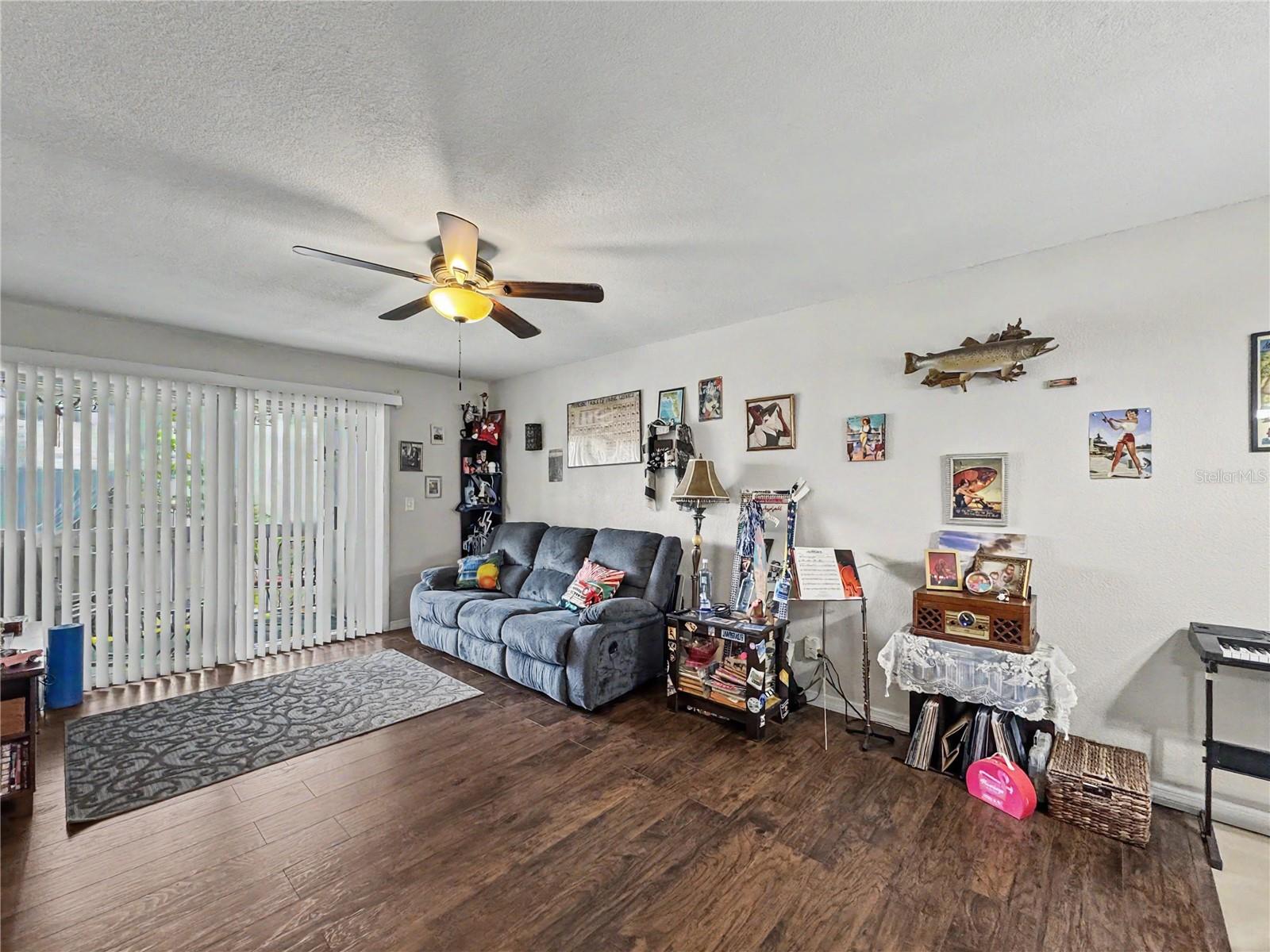 6328 Newtown Cir #b4 Property Photo 14