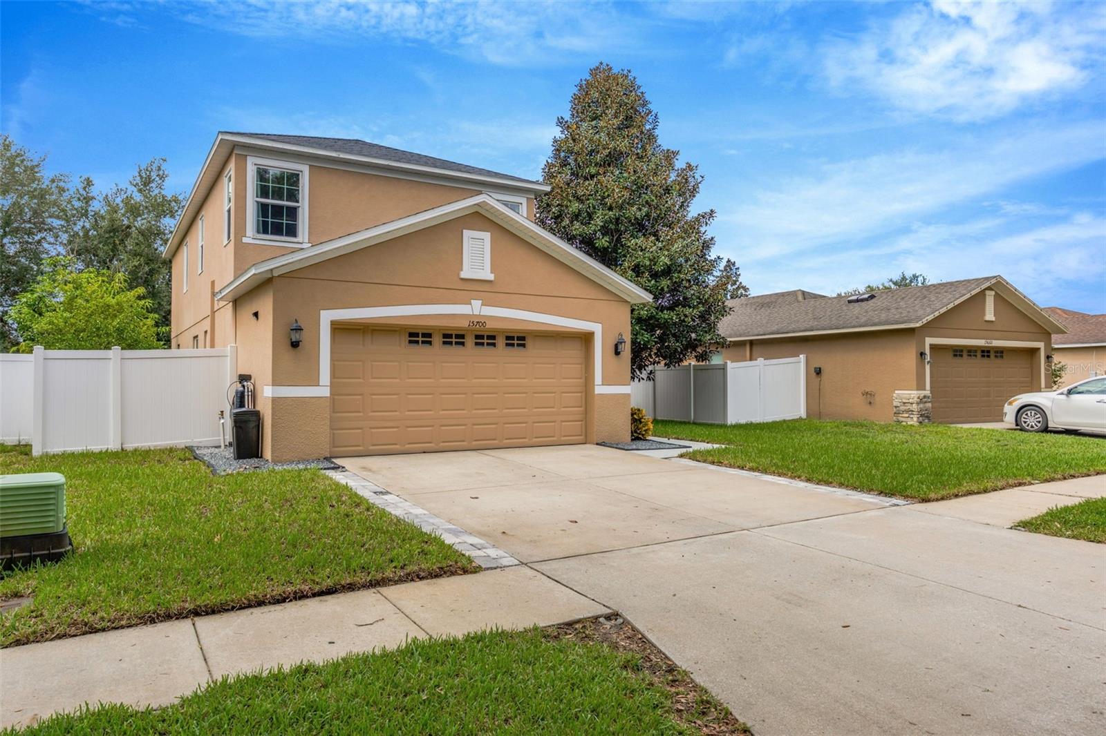 15700 Greyrock Dr Property Photo 3