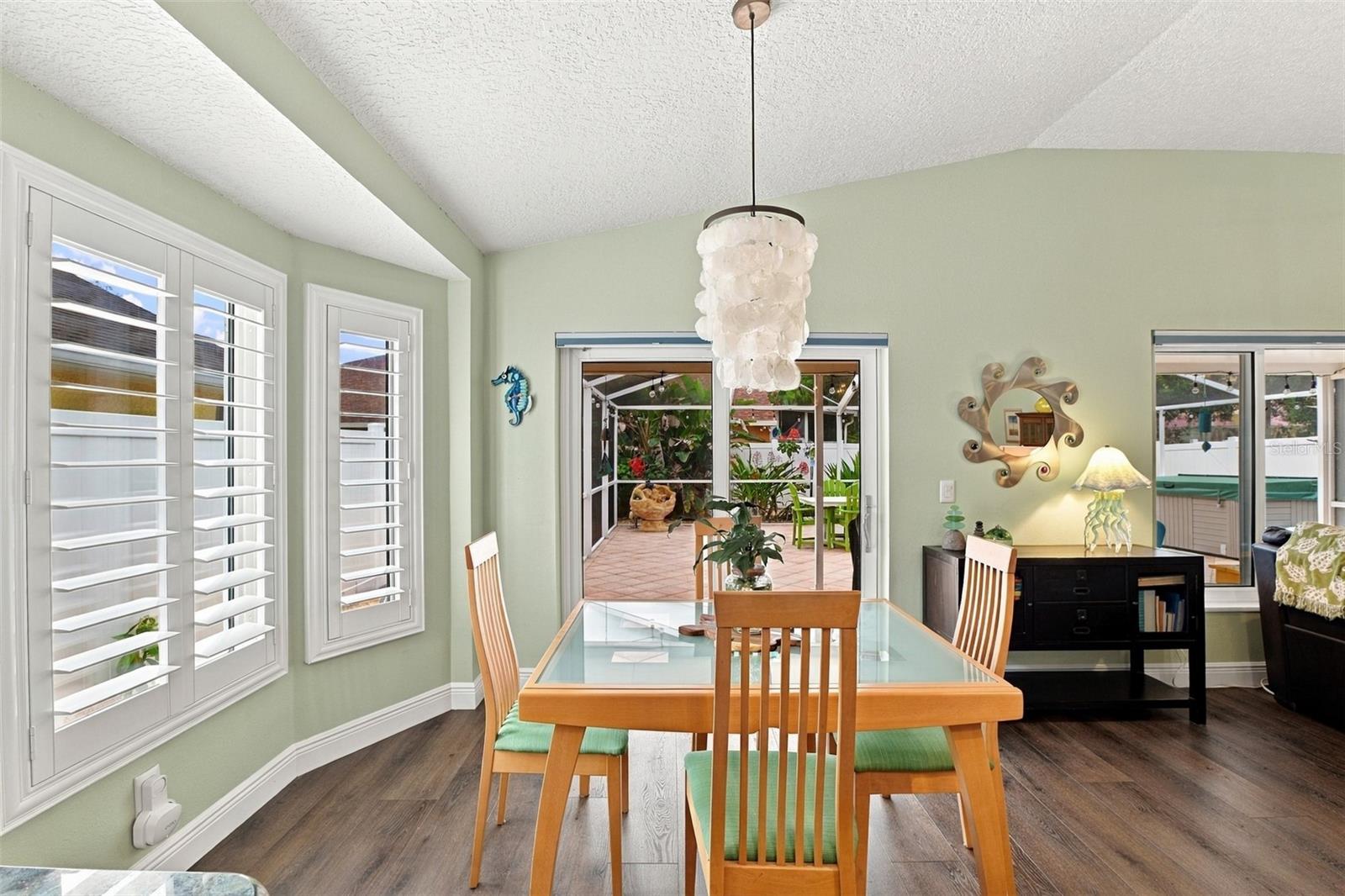 5604 Tughill Dr Property Photo 19