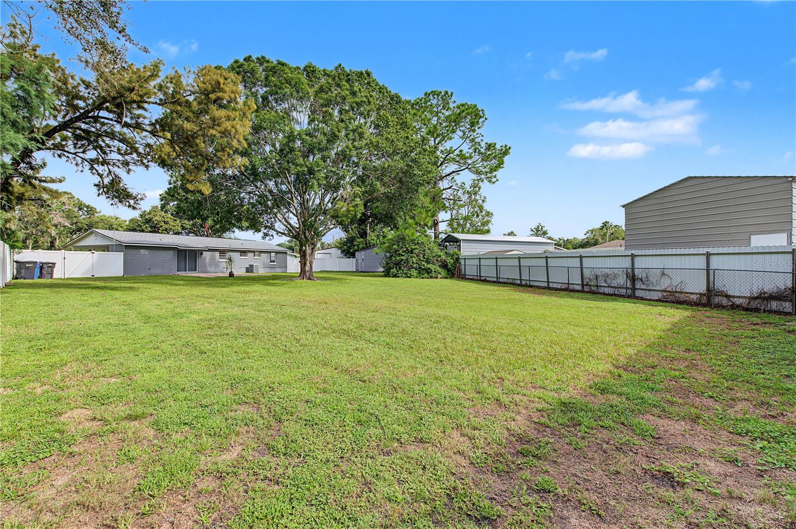 3106 Acacia St Property Photo 11