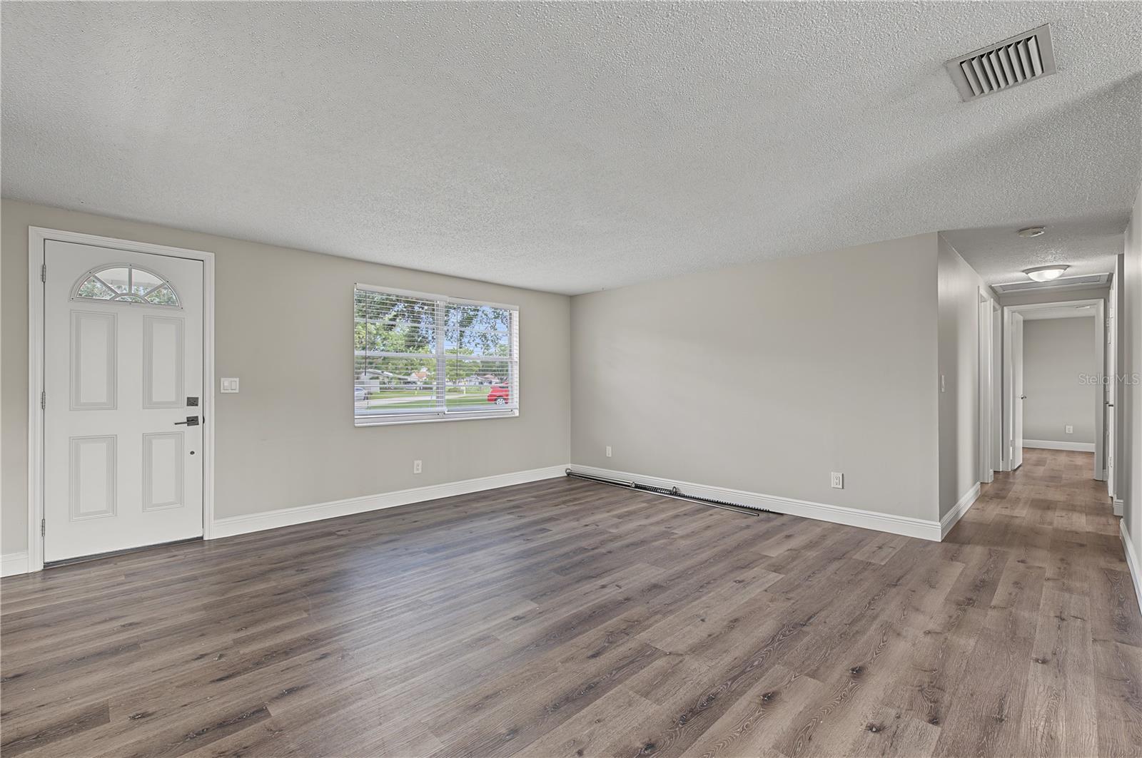 3106 Acacia St Property Photo 15