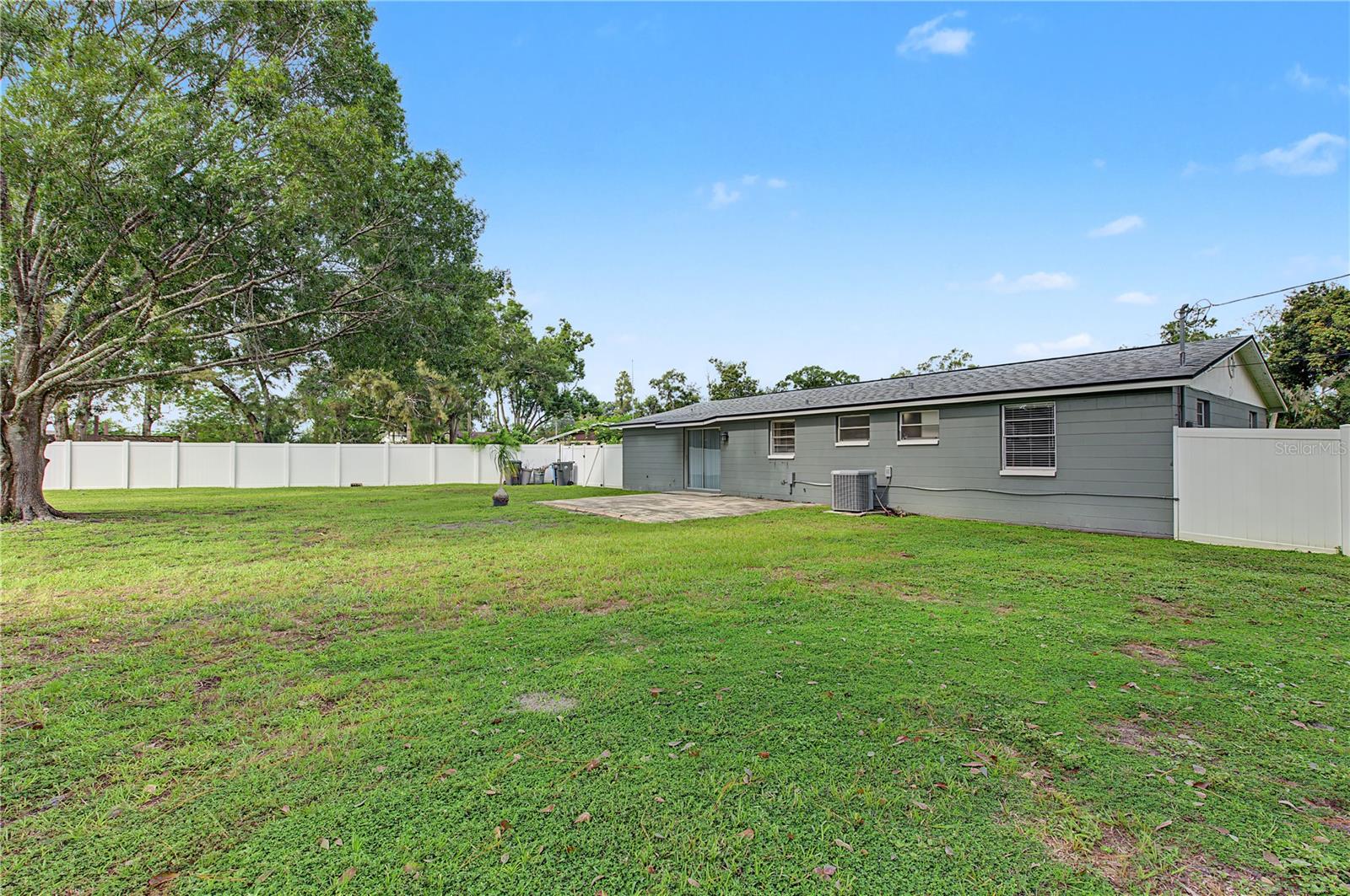 3106 Acacia St Property Photo 35