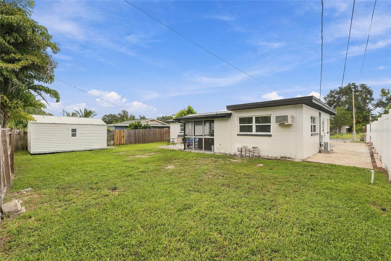 10259 Naranja St Property Photo 36