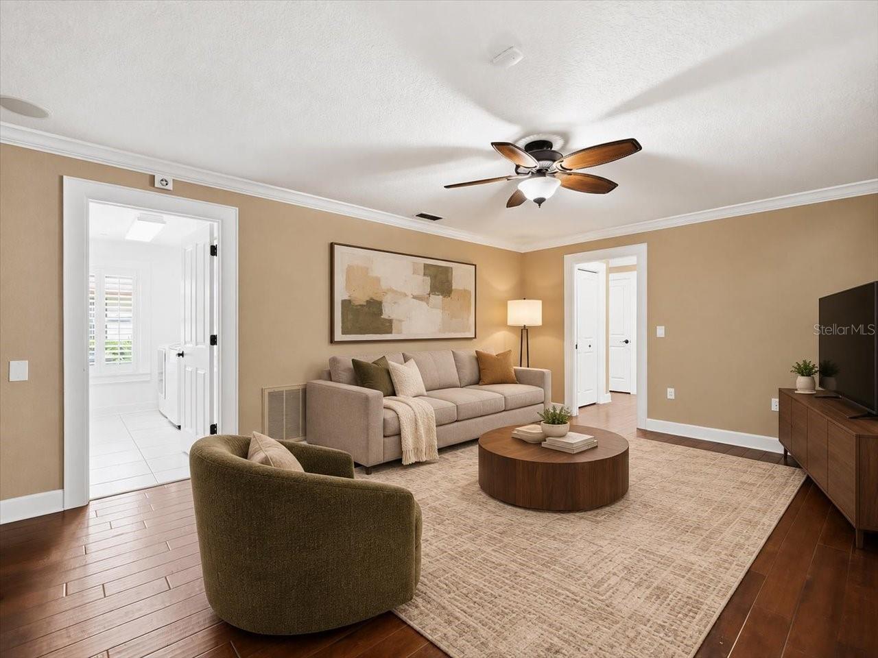 13903 Middle Park Dr Property Photo 11