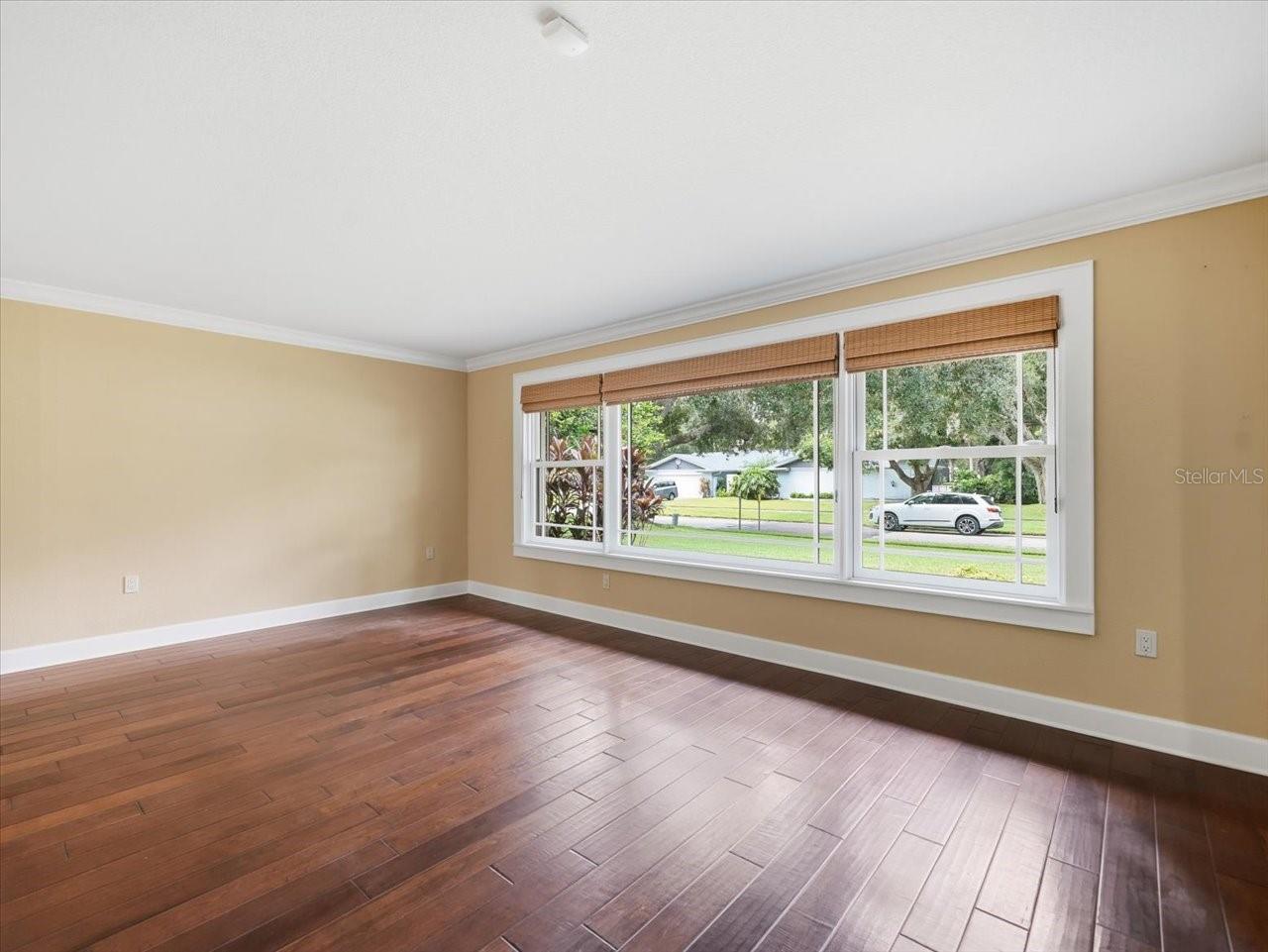 13903 Middle Park Dr Property Photo 15