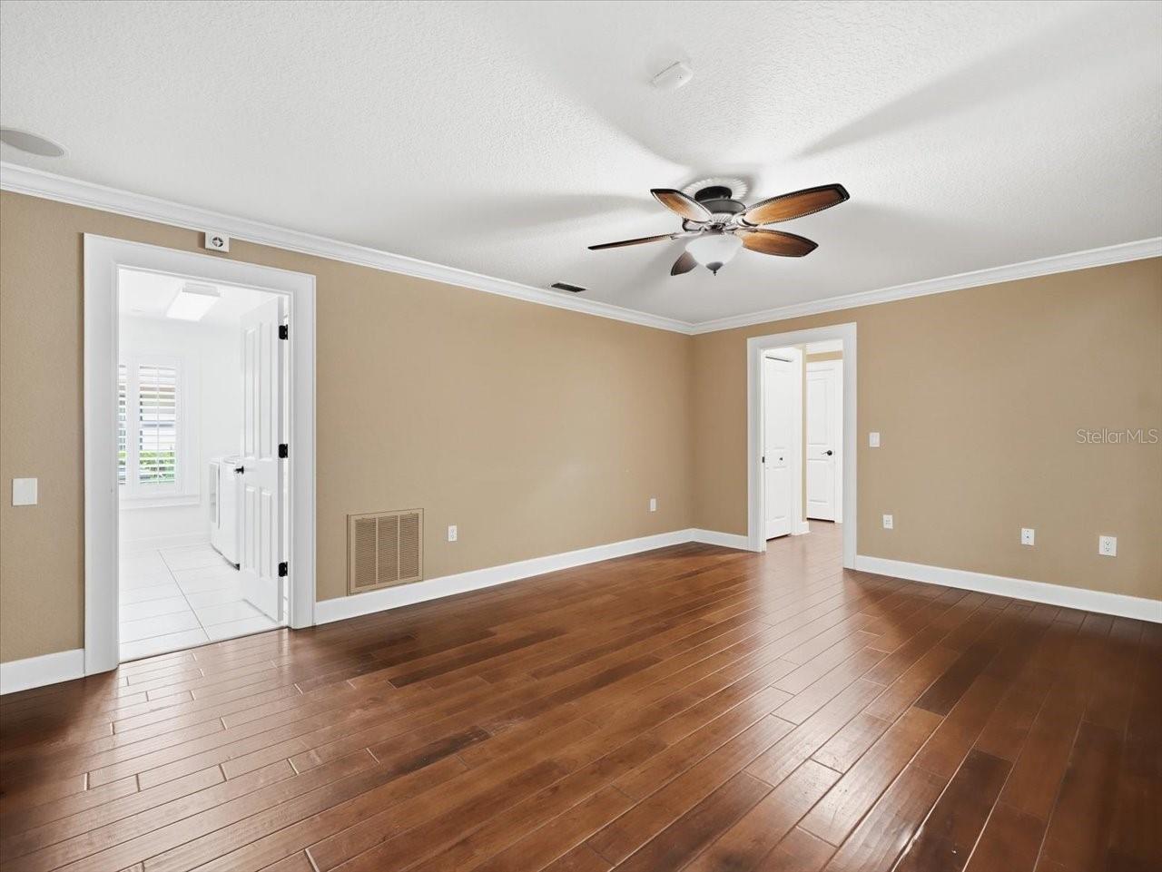 13903 Middle Park Dr Property Photo 29