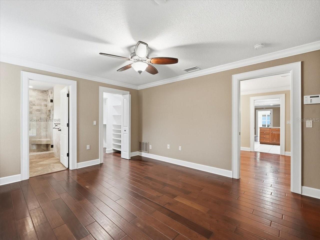 13903 Middle Park Dr Property Photo 32