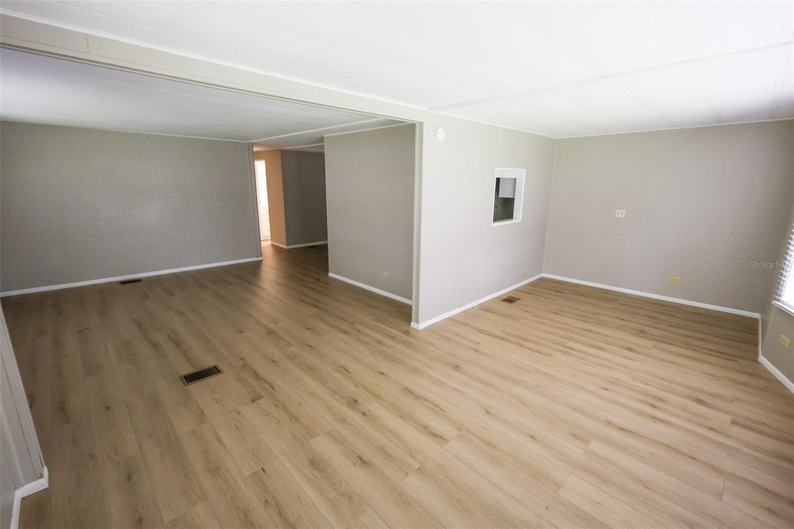 12596 143rd St Property Photo 3