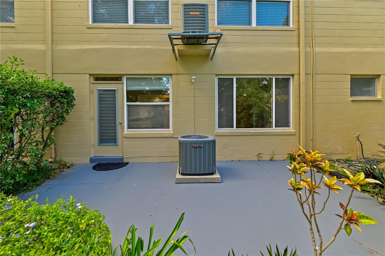 2041 Australia Way W #15 Property Photo 26