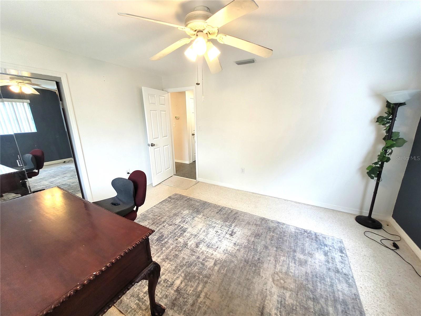 137 Midway Is Property Photo 8
