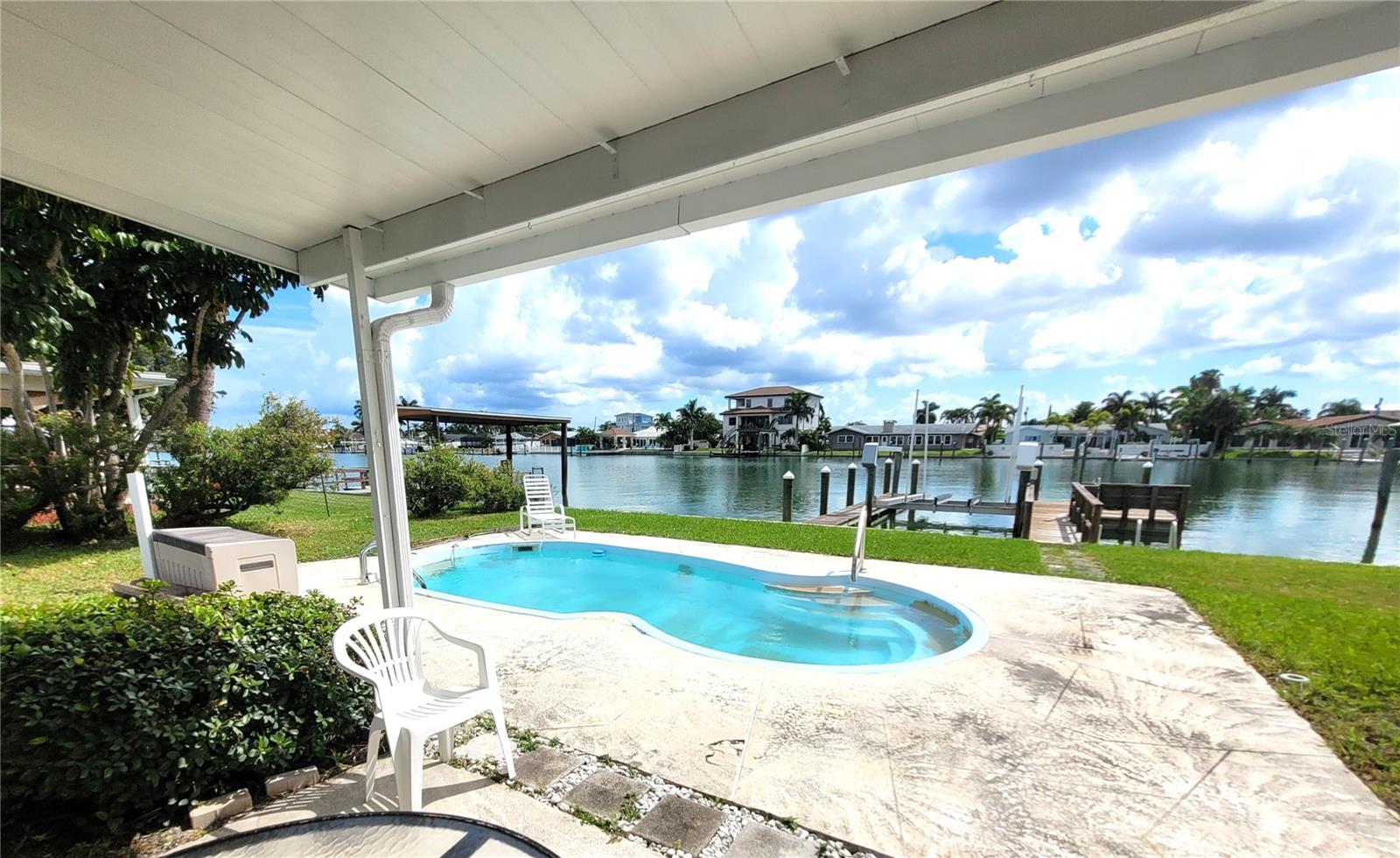 137 Midway Is Property Photo 17