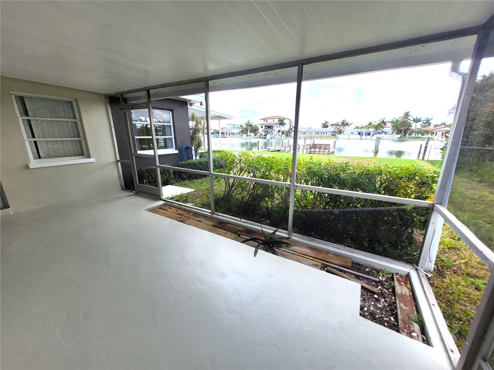 137 Midway Is Property Photo 27