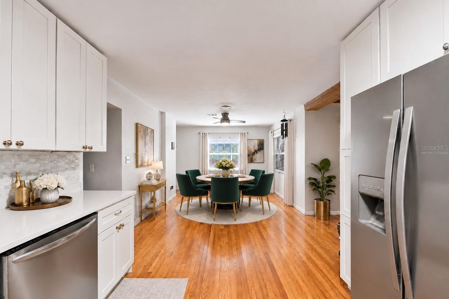 443 Park St N Property Photo 12