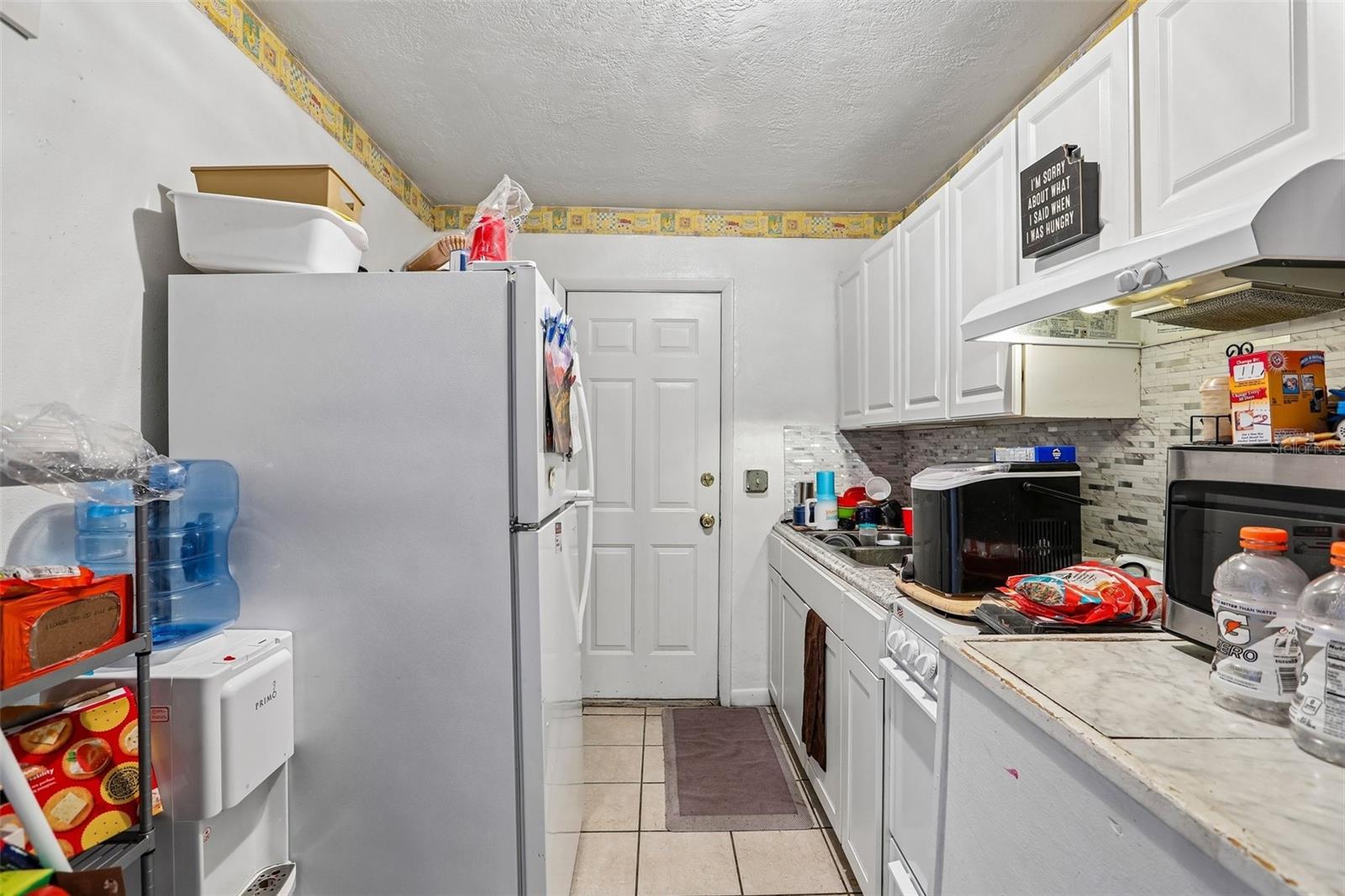 1407 Taft Ave Property Photo 8