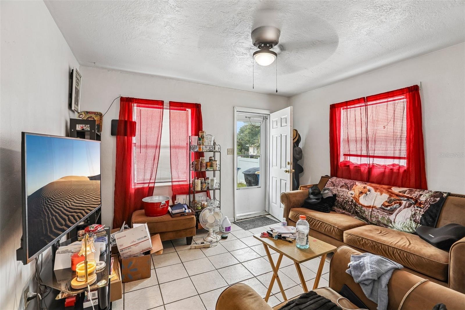 1407 Taft Ave Property Photo 10