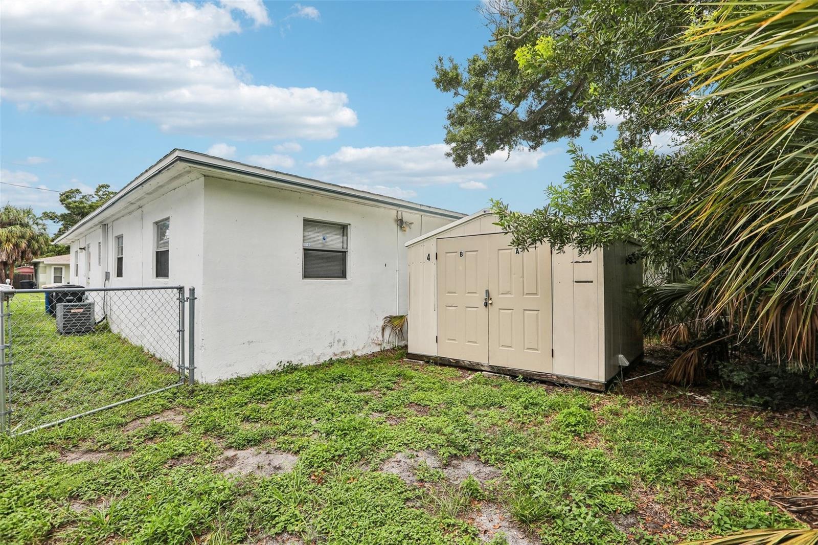 1407 Taft Ave Property Photo 14