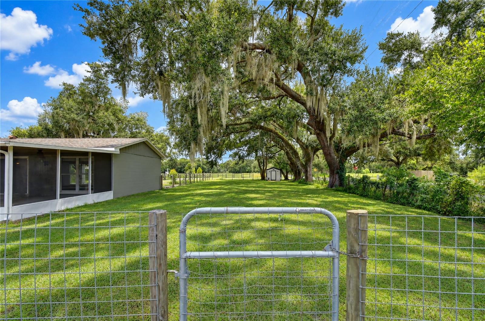 3712 Gallagher Rd Property Photo 5