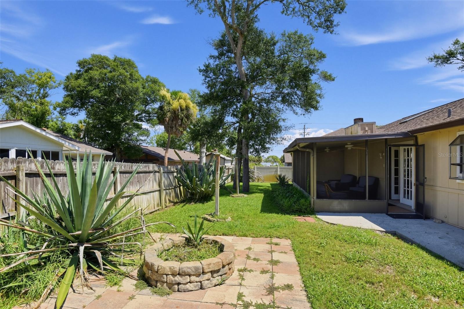 3 Bridget Ter Property Photo 3