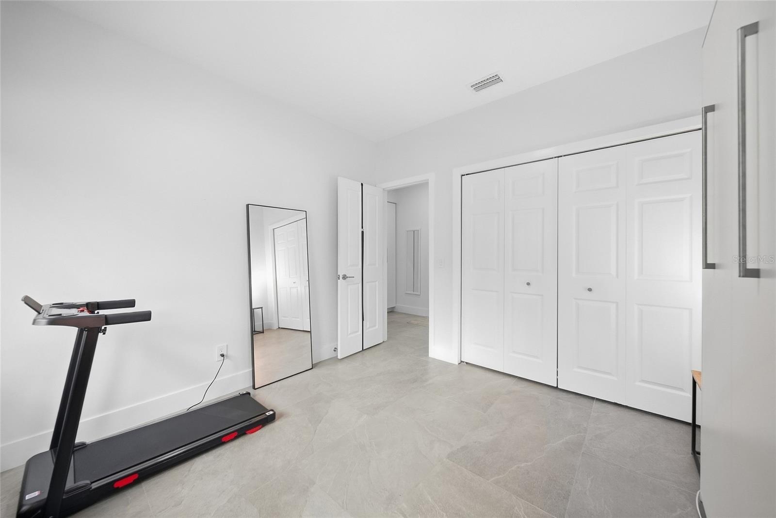 17911 Holly Brook Dr Property Photo 21