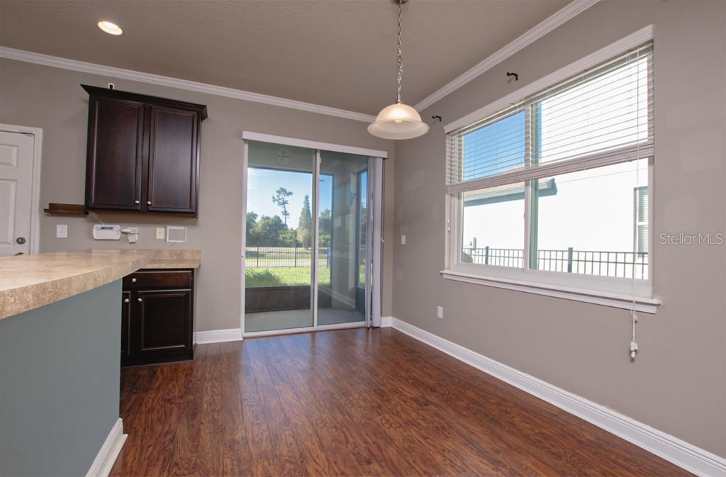 8639 Turnstone Shore Ln Property Photo 9