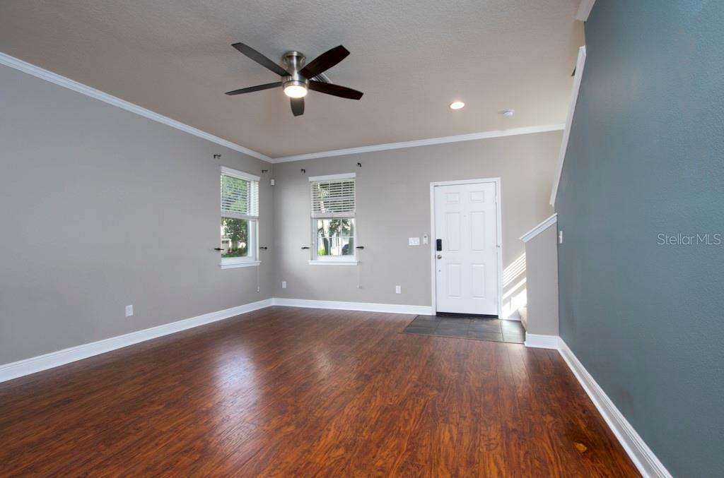 8639 Turnstone Shore Ln Property Photo 11