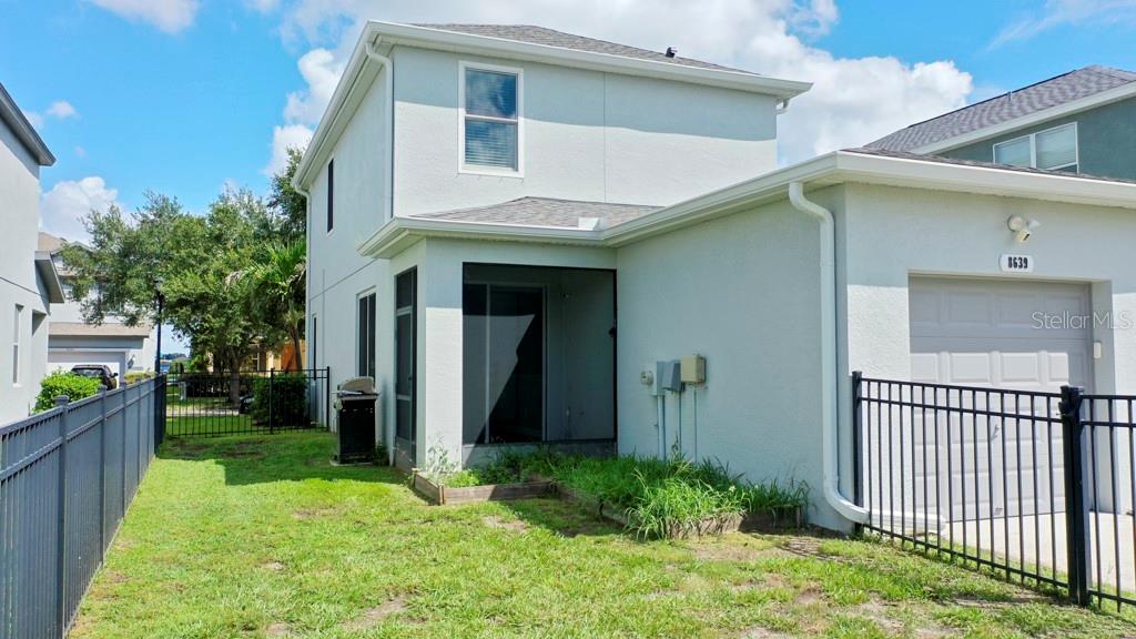 8639 Turnstone Shore Ln Property Photo 30