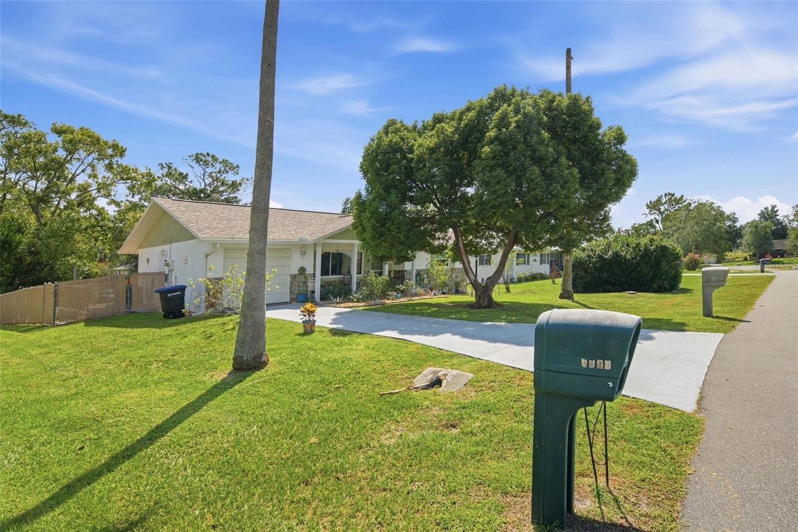 3103 N Woolflower Ter Property Photo 4