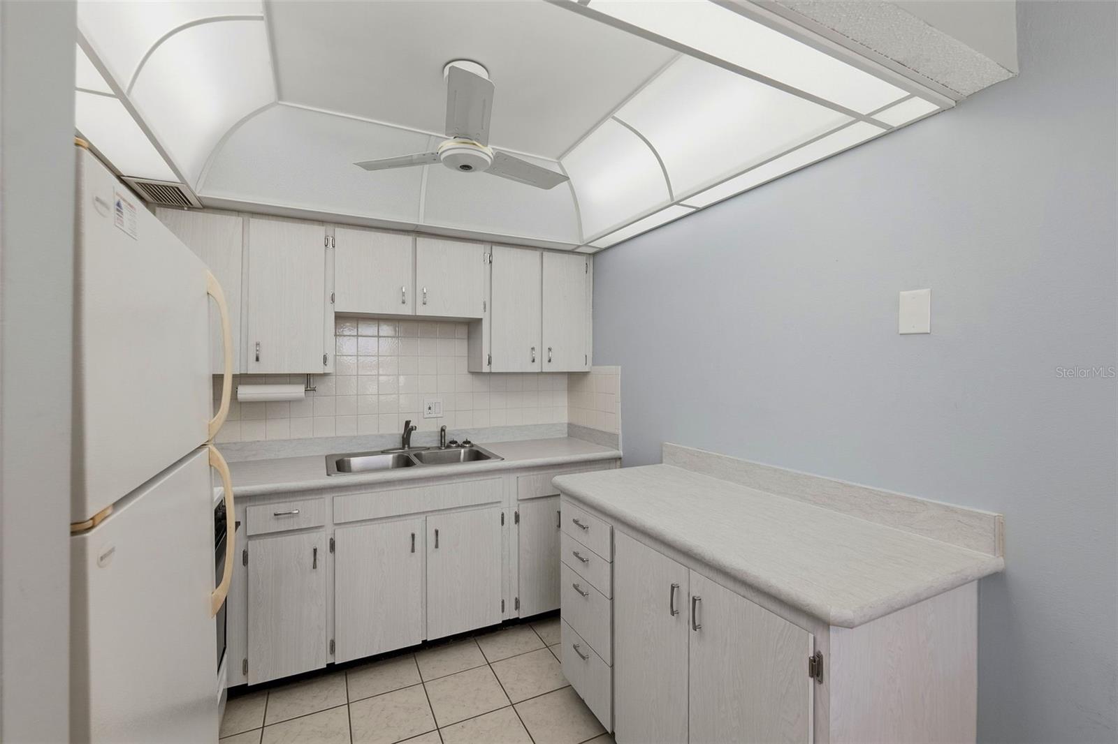 11620 Park Blvd #308 Property Photo 12