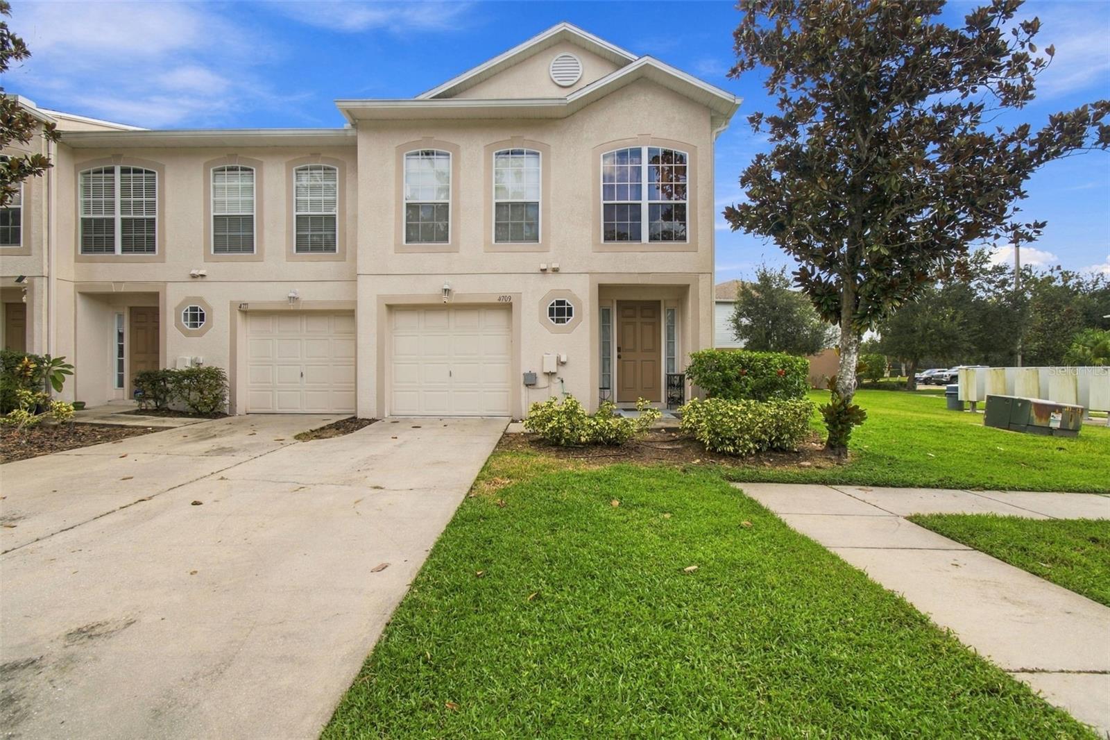 4709 Ashburn Pond Way Property Photo 1