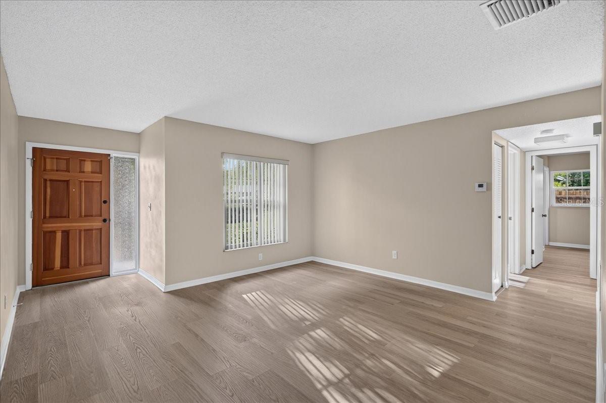 1330 Wildwood Ct Property Photo 3