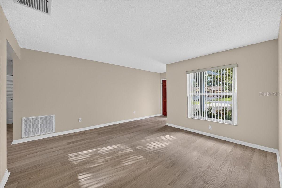 1330 Wildwood Ct Property Photo 5