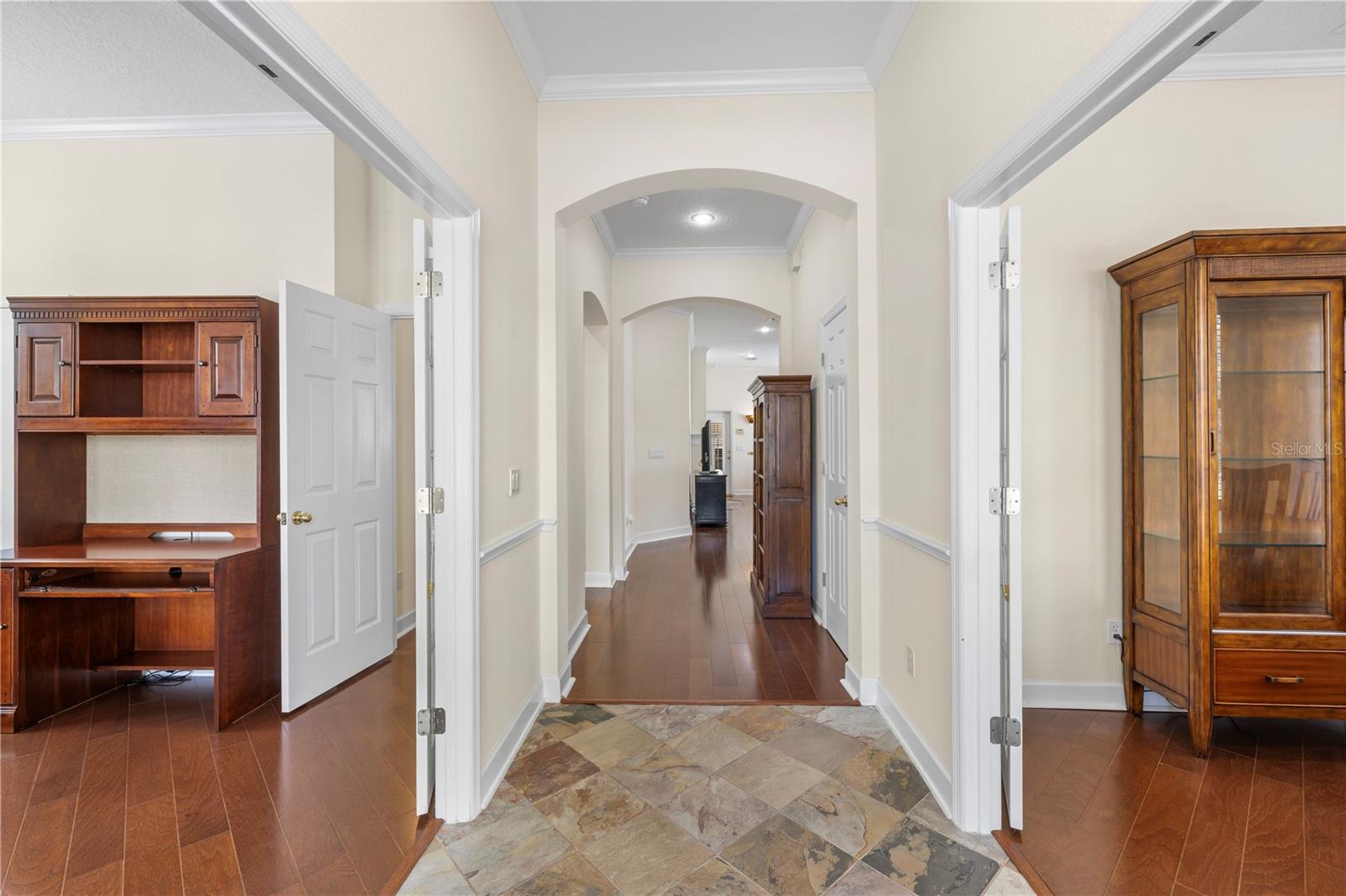 825 Spring Park Loop Property Photo 6