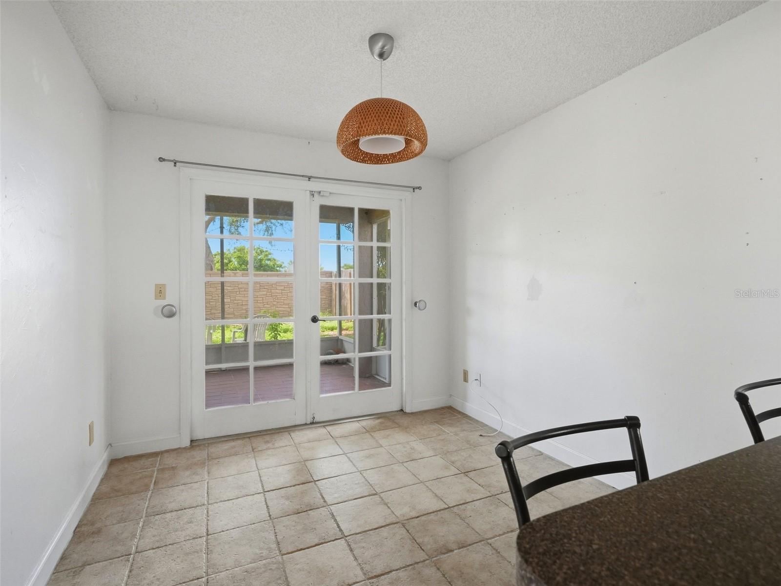 2184 Springrain Dr Property Photo 13