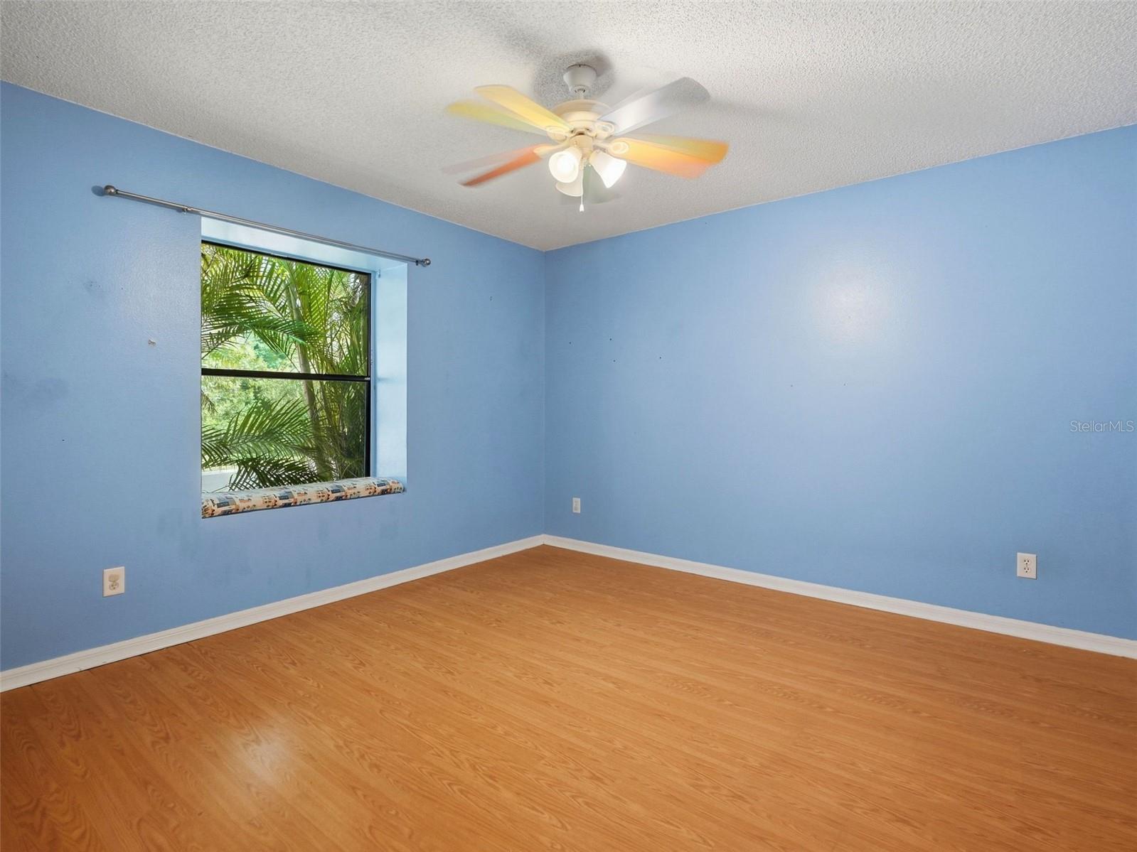 2184 Springrain Dr Property Photo 15