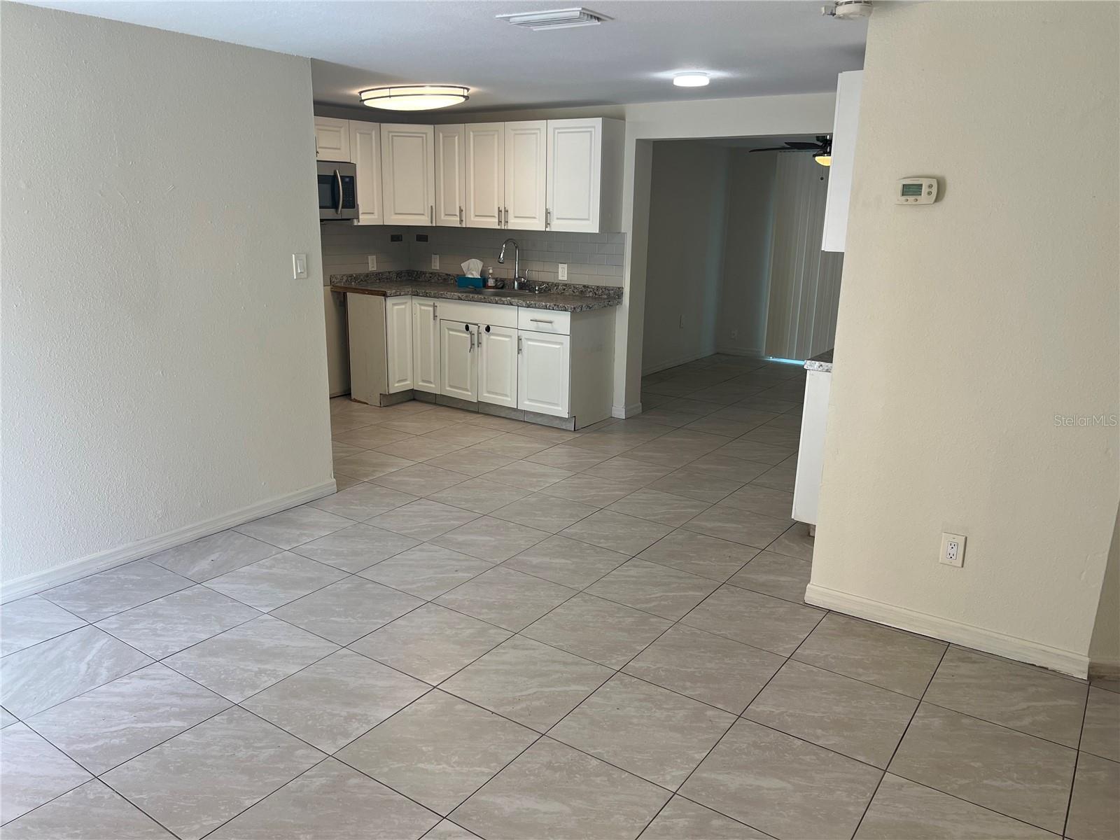 10435 114th Ter N Property Photo 3