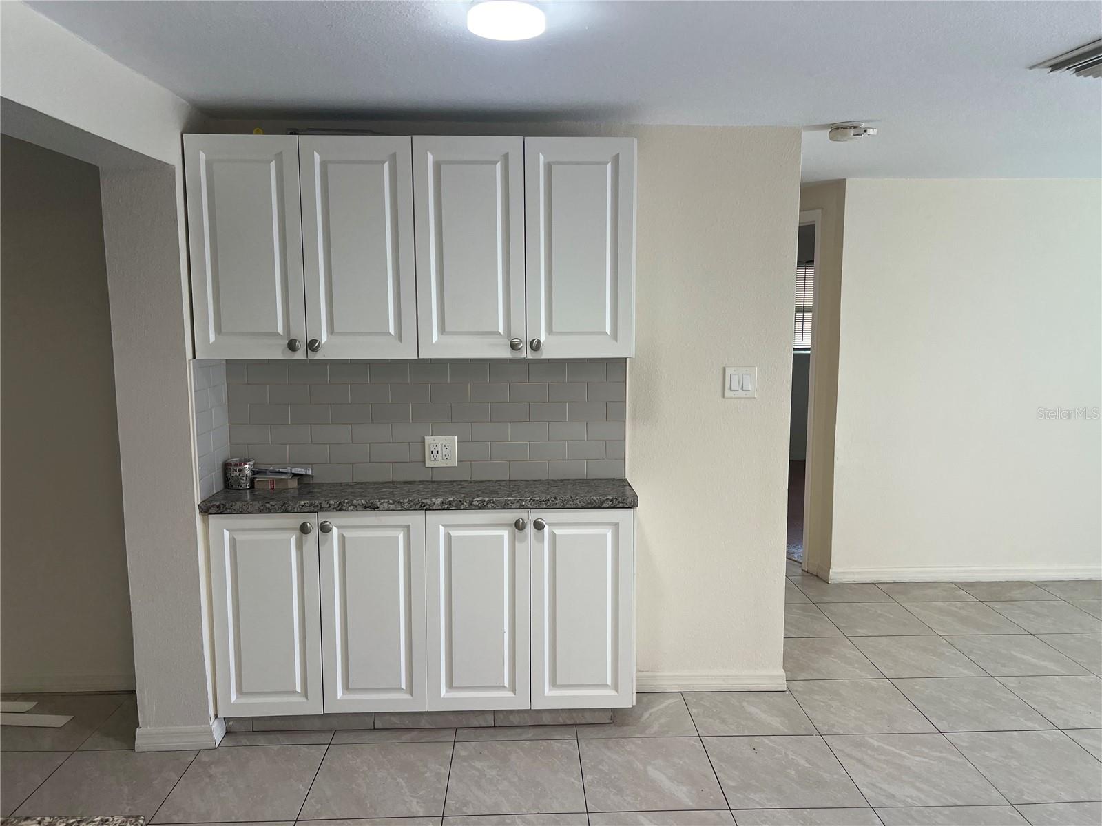 10435 114th Ter N Property Photo 4